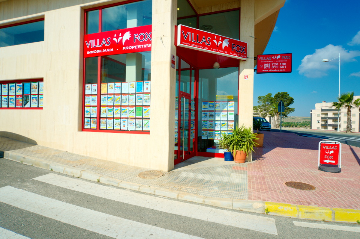 Villas Fox  Estate Agency San Miguel de Salinas Office May 2018