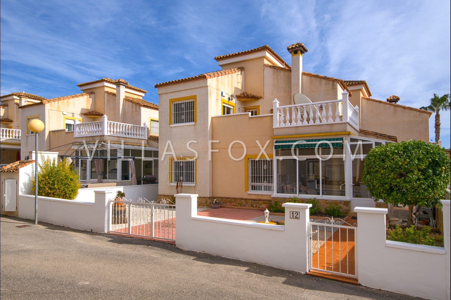 3-bedroom, west-facing independent villa, Lakeview Mansions (Lo Rufete)