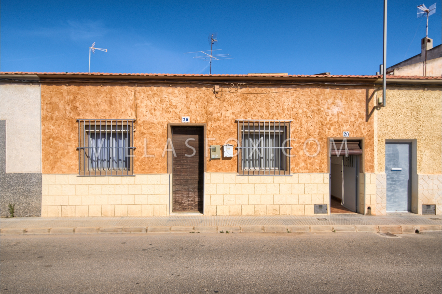 San Miguel de Salinas traditional townhouse with 4 bedrooms