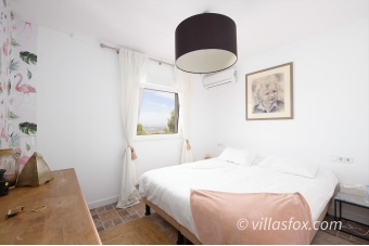 07-1200_las_comunicaciones_luxury_villa_for_sale_with_pool_from_villas_fox-03