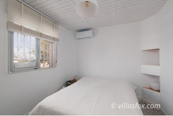 13-1200_las_comunicaciones_luxury_villa_for_sale_with_pool_from_villas_fox-33