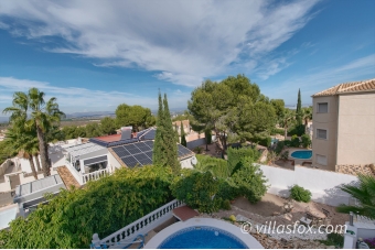 16-1200_las_comunicaciones_luxury_villa_for_sale_with_pool_from_villas_fox-23