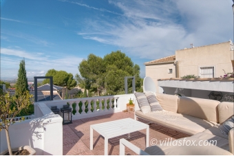 38-1200_las_comunicaciones_luxury_villa_for_sale_with_pool_from_villas_fox-70