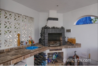 43-1200_las_comunicaciones_luxury_villa_for_sale_with_pool_from_villas_fox-79