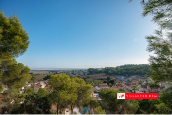 View of Villasmaria and Torrestrella, San Miguel de Salinas from the Sierra Escalona