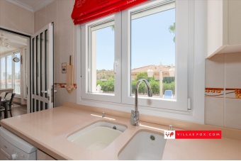 41-Villas Maria Las Comunicaciones San Miguel de Salinas luxury villa for sale-38