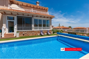 60-Villas Maria Las Comunicaciones San Miguel de Salinas luxury villa for sale-59