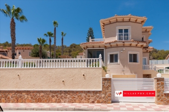 71-Villas Maria Las Comunicaciones San Miguel de Salinas luxury villa for sale-71