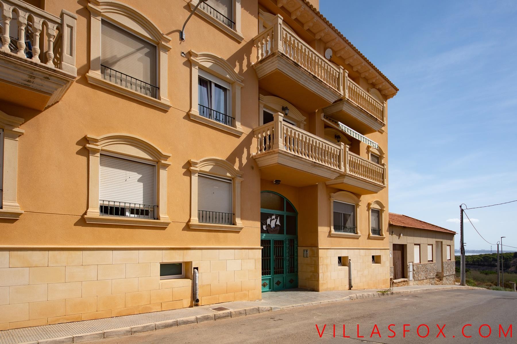 1129_san_miguel_de_salinas_1-bedroom_luxury_apartment_for_sale_dsc0080261423b56053ae 1129_san_miguel_de_salinas_1-bedroom_luxury_apartment_for_sale_dsc0080261423b56053ae
