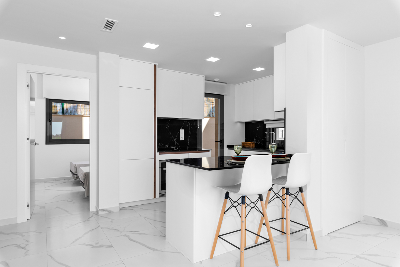 key ready Bungalow 2 beds - 2 baths