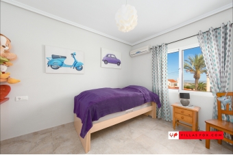 Las Comunicaciones San Miguel de Salinas large luxury villa for sale from Villas Fox-104