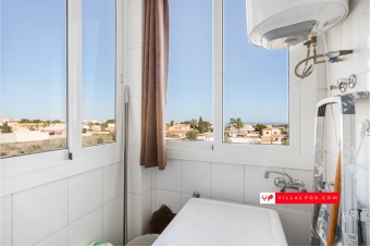 Lomas de Cabo Roig  top-floor apartment for sale with solarium-06
