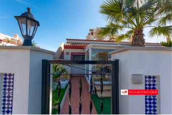 Lomas de Cabo Roig  top-floor apartment for sale with solarium-28