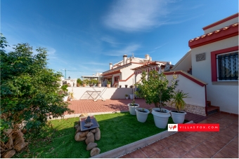 Lomas de Cabo Roig  top-floor apartment for sale with solarium-29