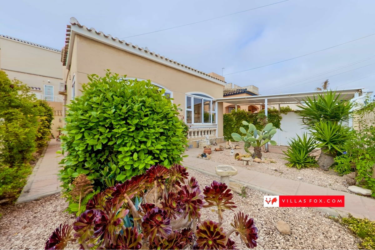 3-bedroom, 2-bathroom detached villa, Balcón de la Costa Blanca, San Miguel de Salinas