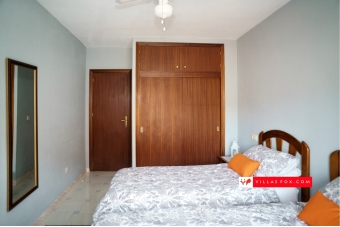 99203143-villas_fox 99203143-villas_fox