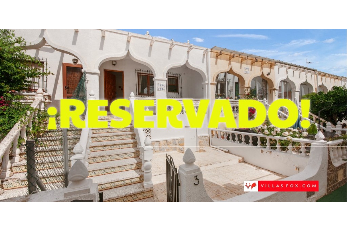 RESERVED! 2-bedroom south-east-facing townhouse with private solarium, Balcón de la Costa Blanca