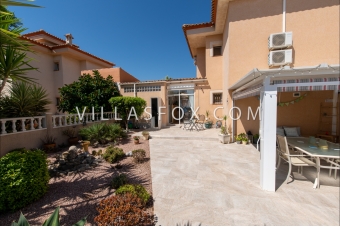 Torrestrella villa for sale Las Comunicaciones San Miguel de Salinas-03