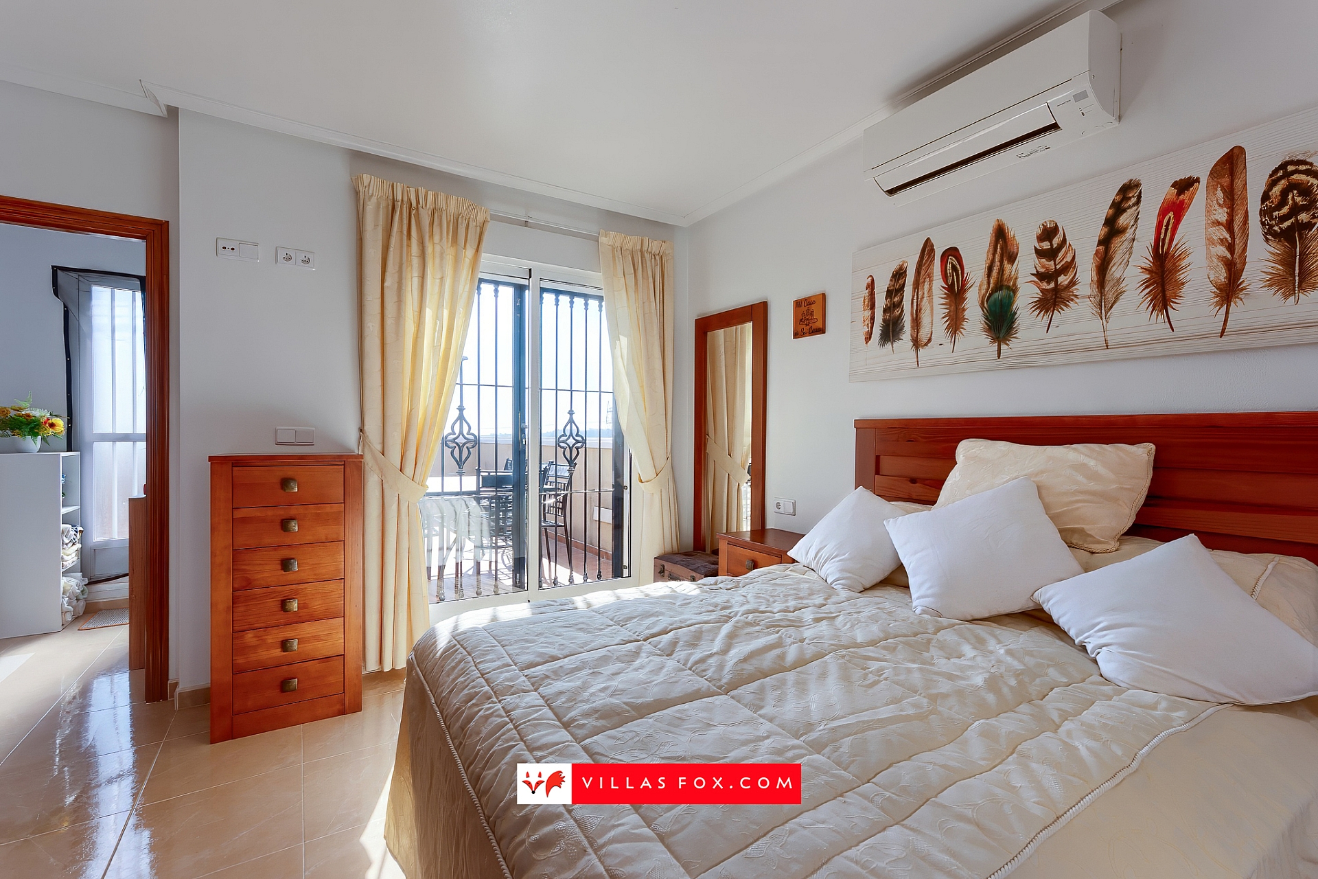 Los Alcores San Miguel de Salinas detached villa for sale-13