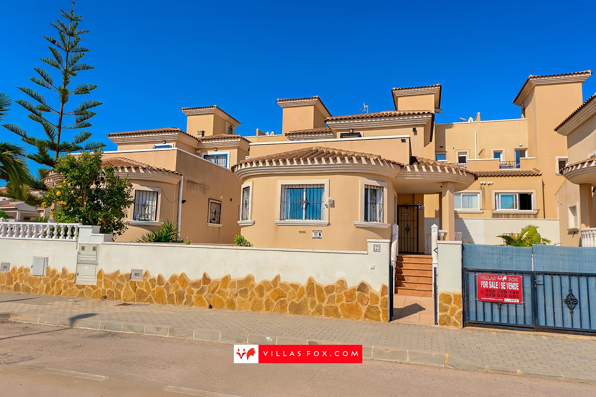 Los Alcores San Miguel de Salinas detached villa for sale-38