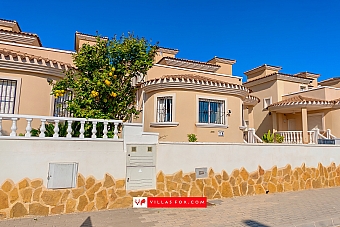 Los Alcores San Miguel de Salinas detached villa for sale-39