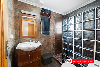 Luxury Spanish villa for sale-14