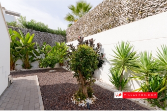 Vistabella Golf semi-detached villa with pool for sale-39