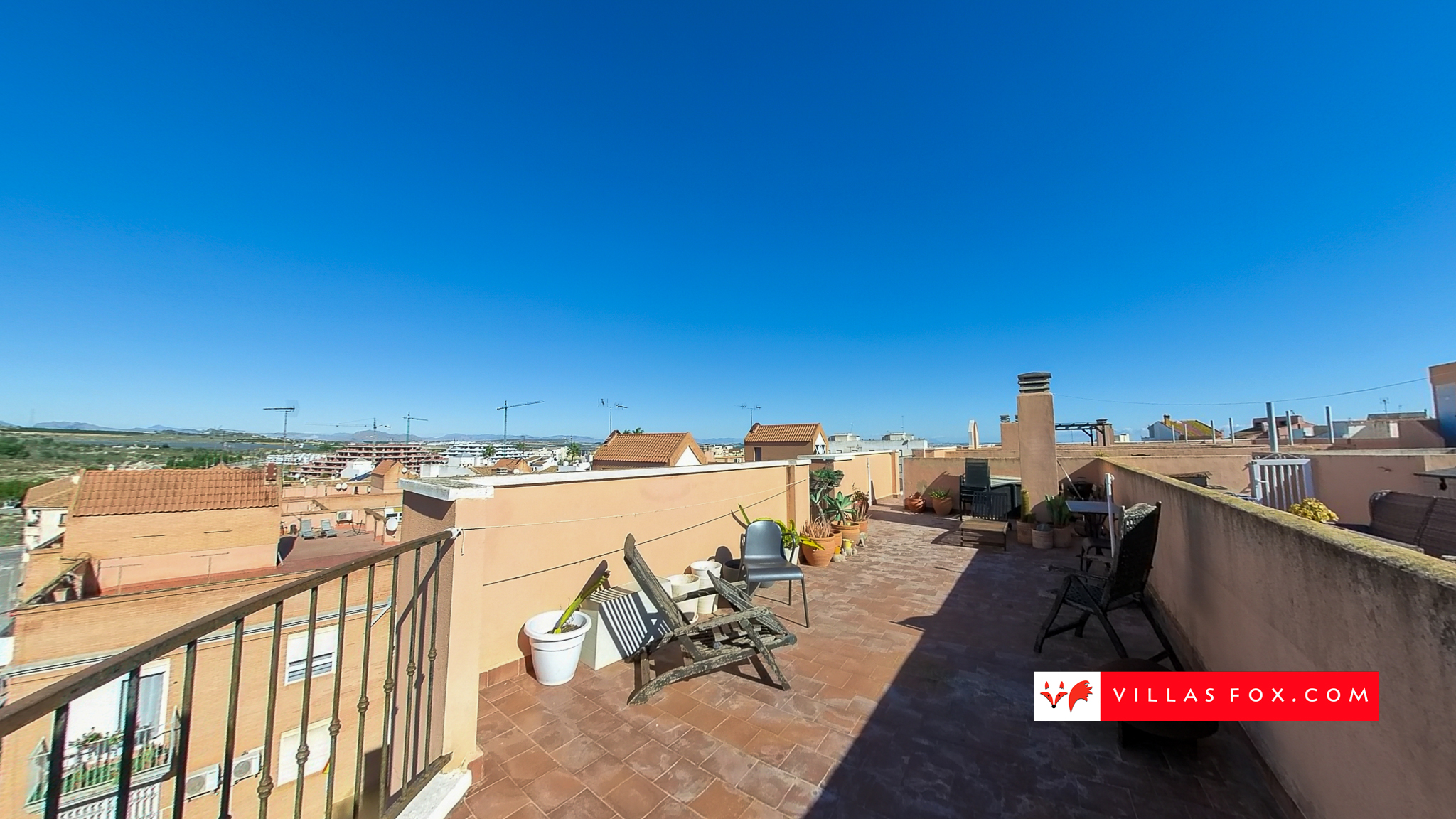 San Miguel de Salinas 2-bedroom top-floor apartment with private solarium for sale-2