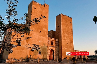 24-San Miguel de Salinas Castillo de Conesa Alingui Restaurant