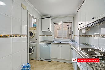 San Miguel de Salinas top-floor apartment with solarium for sale-17