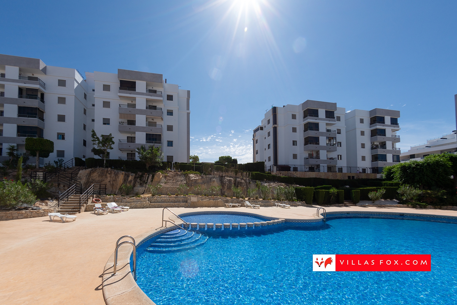 Res. Angelina 2nd floor modern apartment facing pool, San Miguel de Salinas