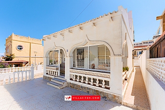 San Miguel de Salinas Balcon de la Costa Blanca detached villa for sale-30