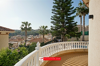 Villas Maria Las Comunicaciones San Miguel de Salinas villa for sale