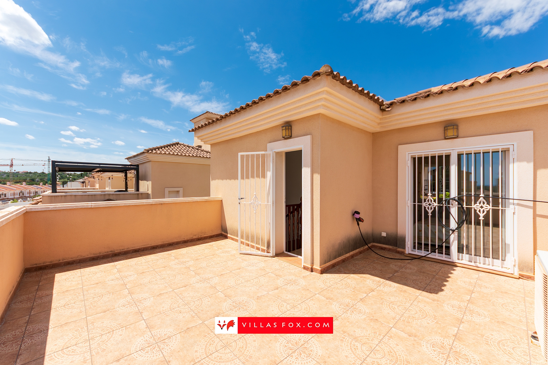 Los Alcores Mirador de San Miguel de Salinas villa for sale-31