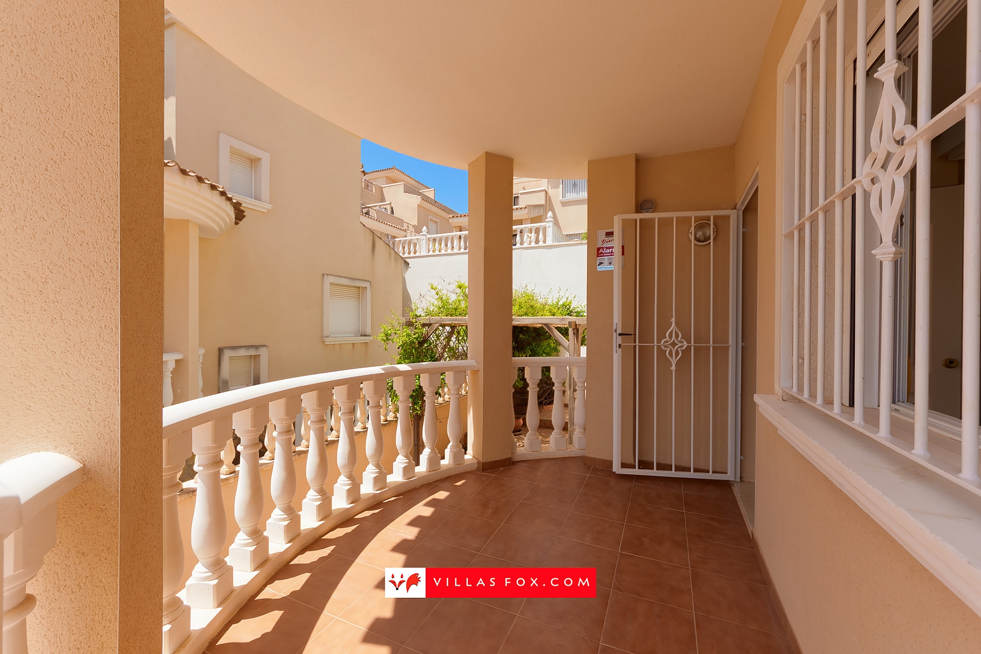 Los Alcores Mirador de San Miguel de Salinas villa for sale-46