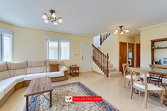 Los Alcores Mirador de San Miguel de Salinas villa for sale-11