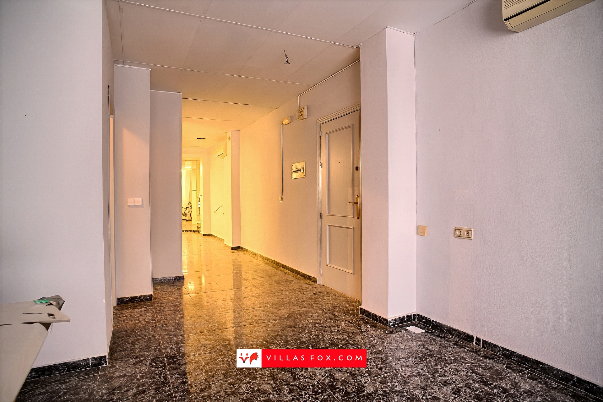 Shop, office or business premises for sale in San Miguel de Salinas