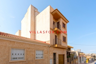 28639, San Miguel de Salinas townhouse with large garage and solarium on 5 levels with lift